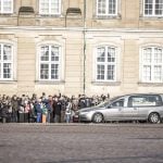 Prince Henrik's casket to be received by Royal Life Guards and boys' choir at Christiansborg church