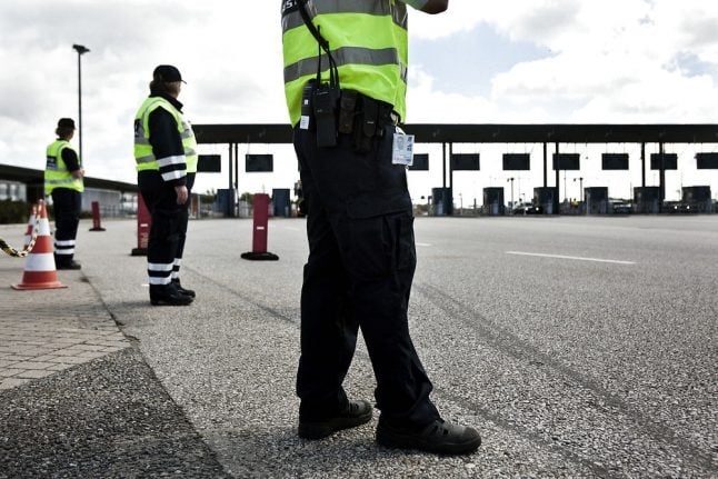 Always bring ID: Danish checks on Sweden border take effect
