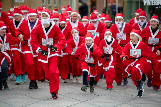 Danish city Middelfart's annual Christmas run took place on Saturday December 11th.